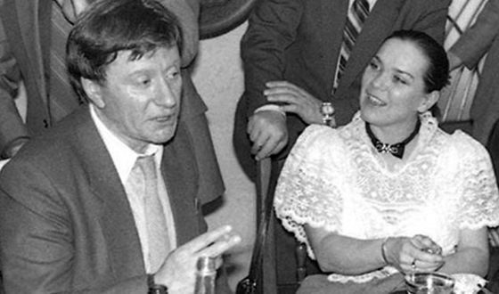 Андрей Миронов с Ларисой Голубкиной