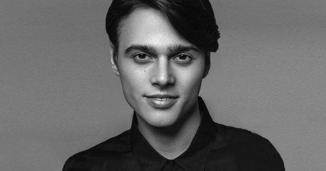 Певец и музыкант Никита Алексеев