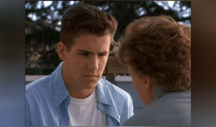 Ryan Reynolds родился в 1976 году