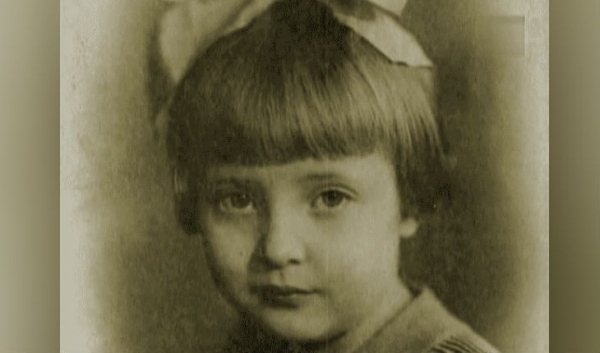 Татьяна Доронина в детстве