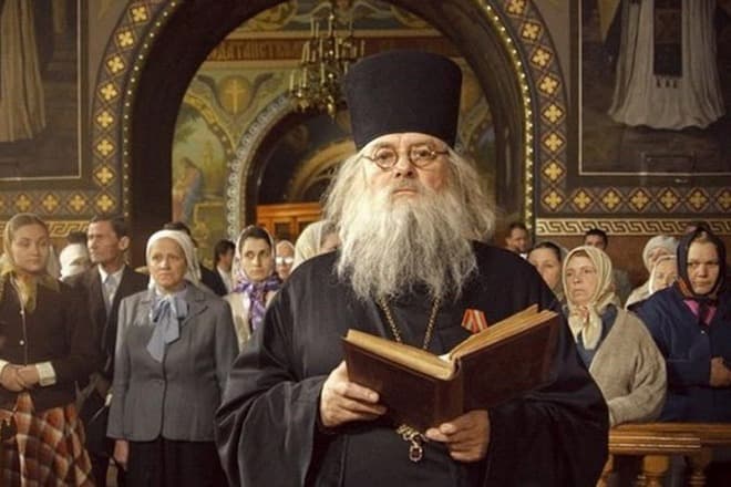 Виталий Безруков (кадр из сериала «Излечить страх»)